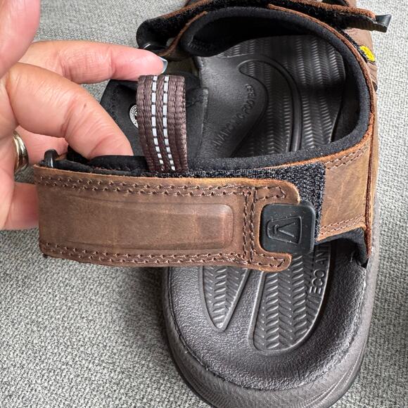 Keen Men's Targhee III Open Toe Sandal Brown Casual Outdoor Hiking Sz 13 - Picture 10 of 11